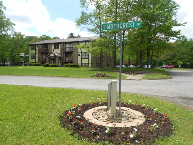 Timbercrest Apartments & Townhouses - Timbercrest Apartments