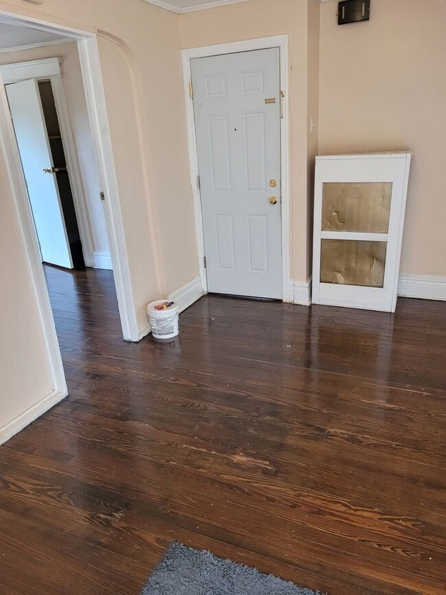 Photo - 243 N 11th St Unidad 3F