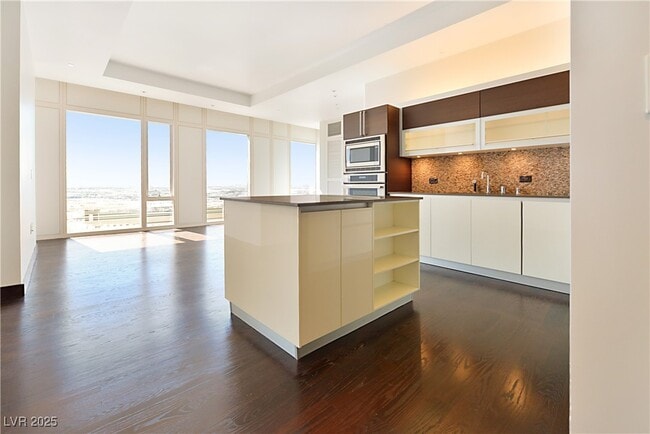 Building Photo - 3750 S Las Vegas Blvd Unit 3501 Rental