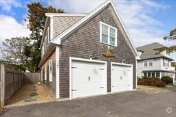 Building Photo - 16 Gannett Rd Rental