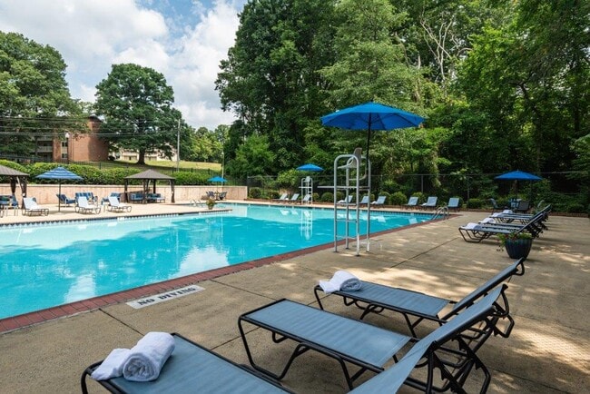 Parke Laurel Apartment Homes