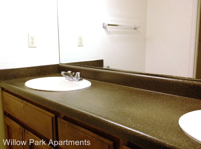 Photo - Willow Park Apartments
