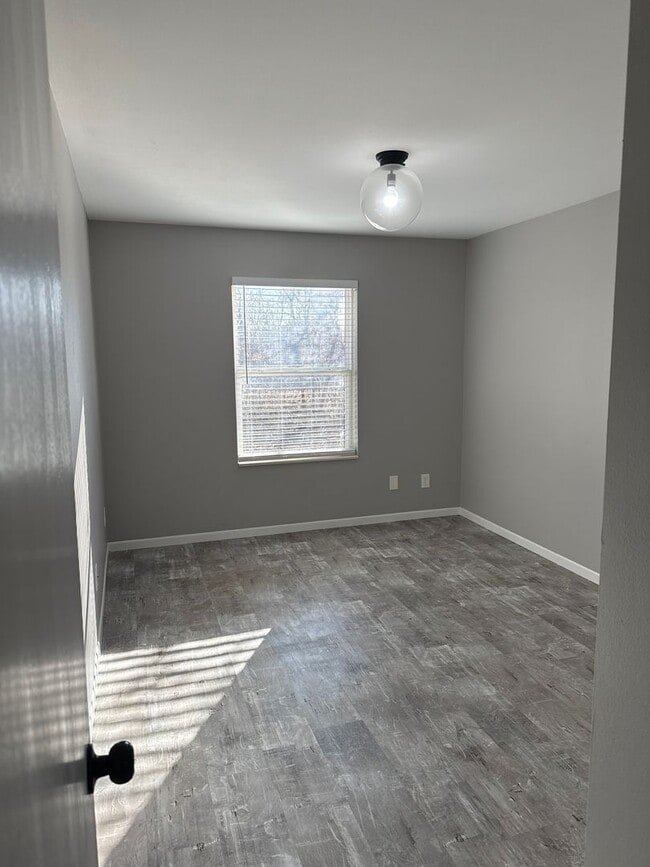 Photo - 1051 Minns Dr Unit 1051-3