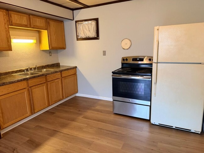 Photo - MadKooy-419 W 27th - New Unit 1C