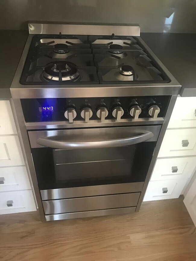 1137 Santa Barbara Ct Unit 1131