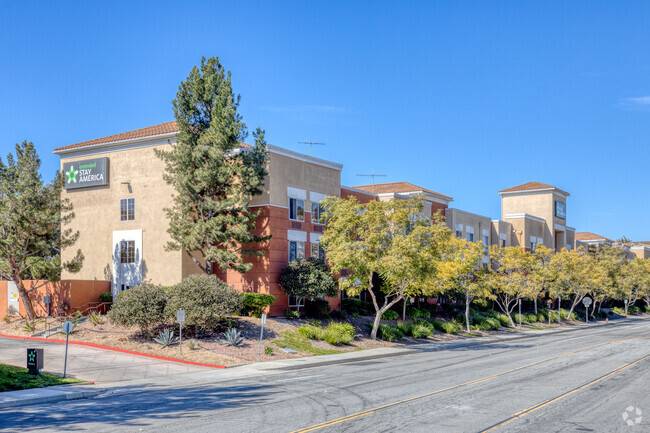 Building Photo - Furnished Studio - Torrance Rental