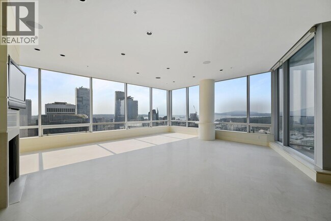 1077 W Cordova St Unit 4X03