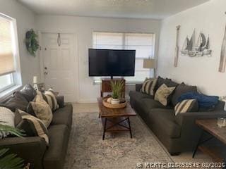 Photo - 841 NE 40th St