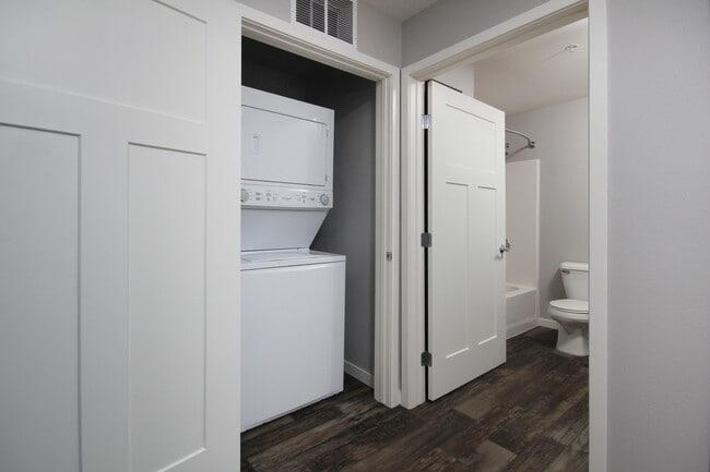 Sapphire A.4 In Unit Laundry