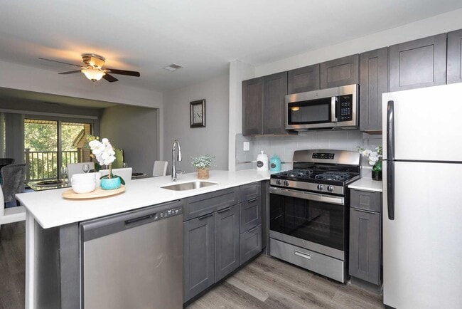 Photo - The Glen at Bucks Apartments and Townhomes