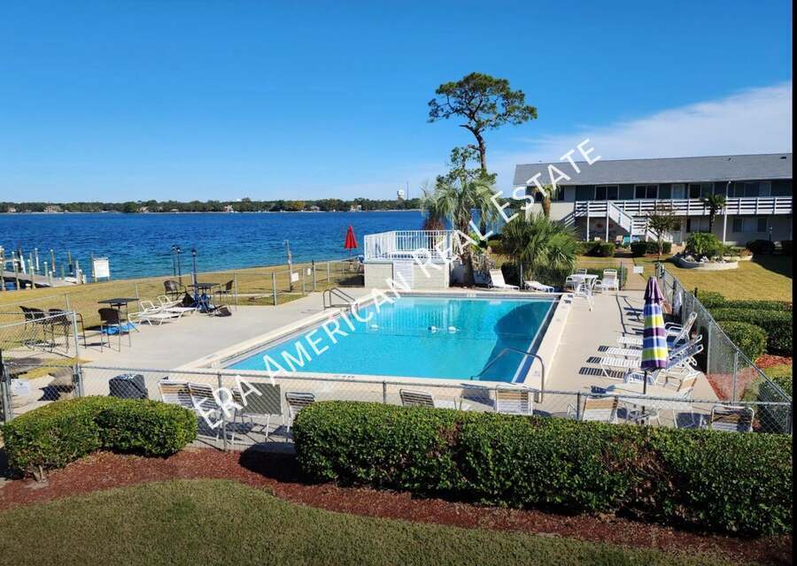 Photo - 726 Eglin Pkwy NE Unit 4A