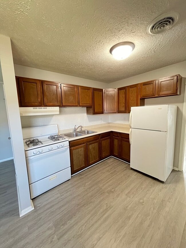 2111 Todd Dr