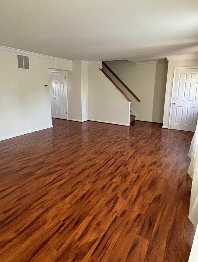 Photo - 136 Bluebill Ct