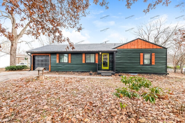 Building Photo - 7409 Appleton Ave