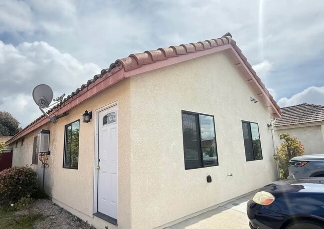 Building Photo - 853 Harper Ct Rental
