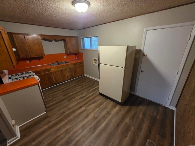 Photo - 17814 Batesville Pike