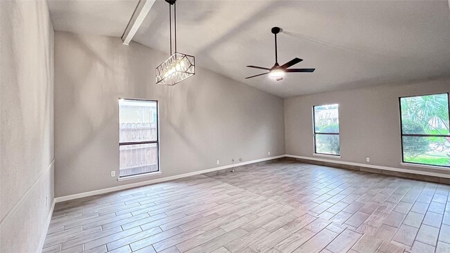 Photo - 16822 Macleish Dr