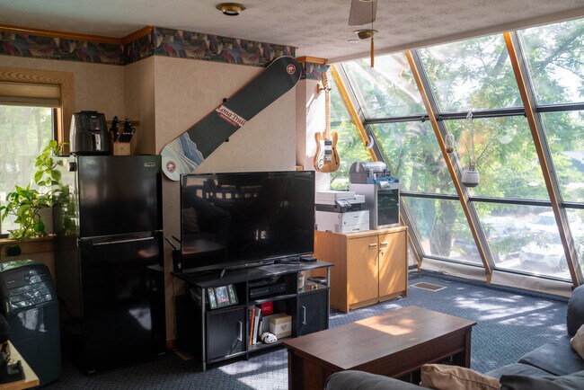 Photo - 10 Kellogg Rd Unit 247