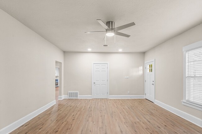 Photo - Available May 15!