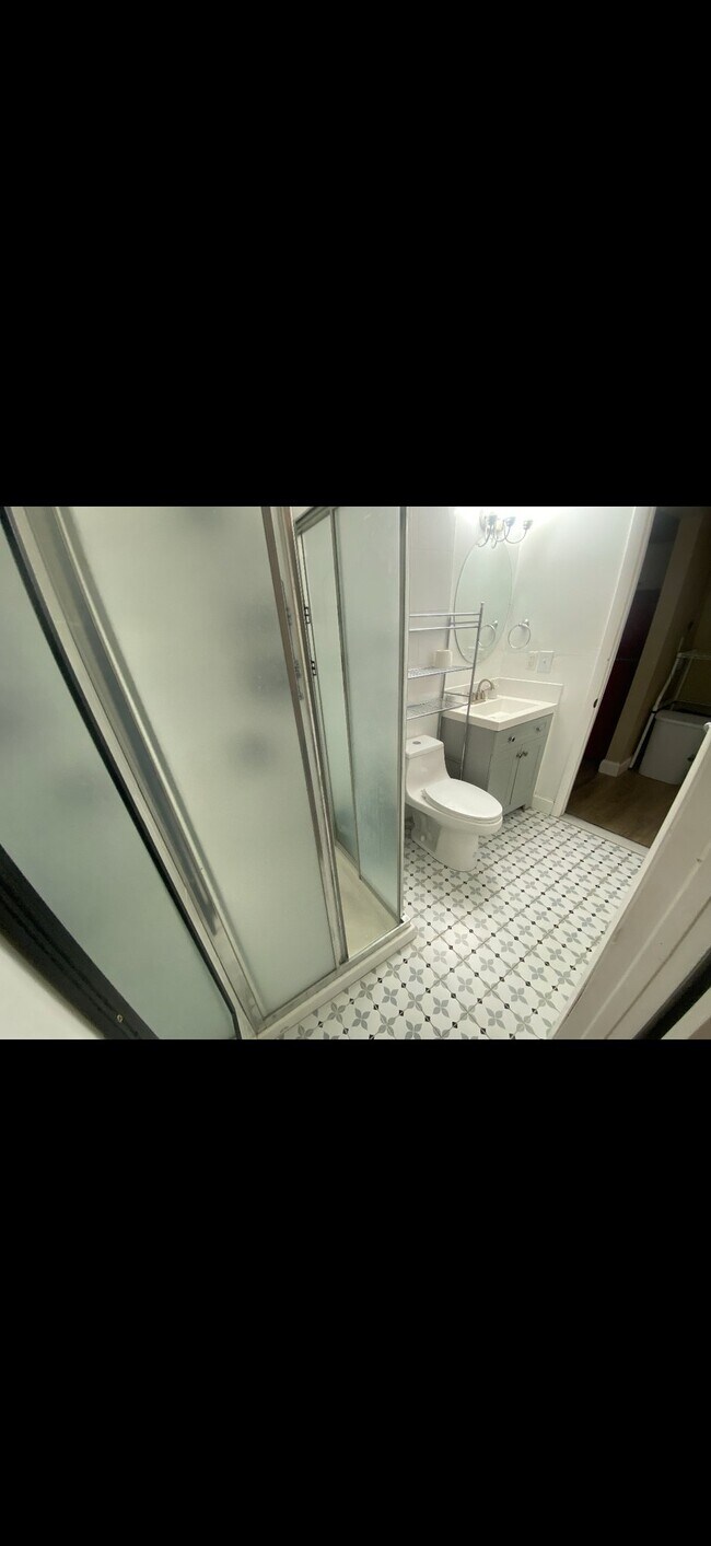 Photo - 4 Oak St Unit B