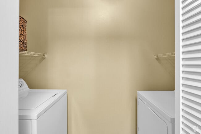2BR, 2BA - 1056SF - Washer & Dryer Room