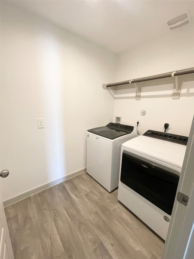Photo - 1830 Plantation Pl