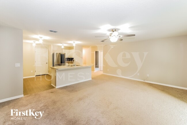 Photo - 19 Rykill Way
