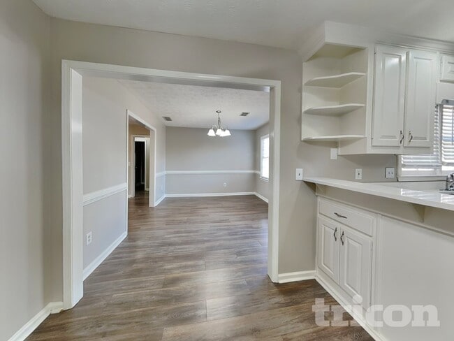 Photo - 1928 Walden Park Dr