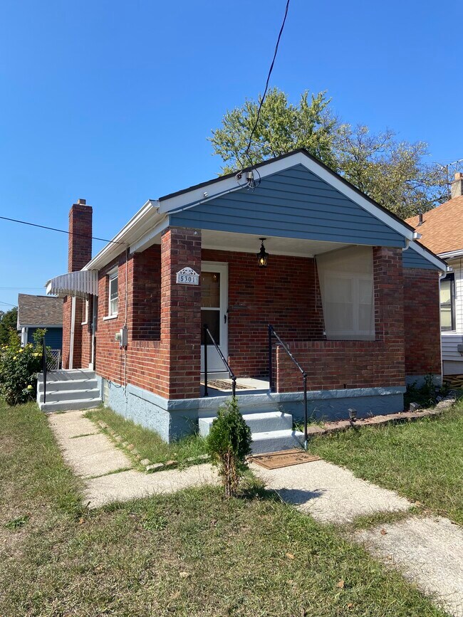 Photo - 5301 Hunter Ave