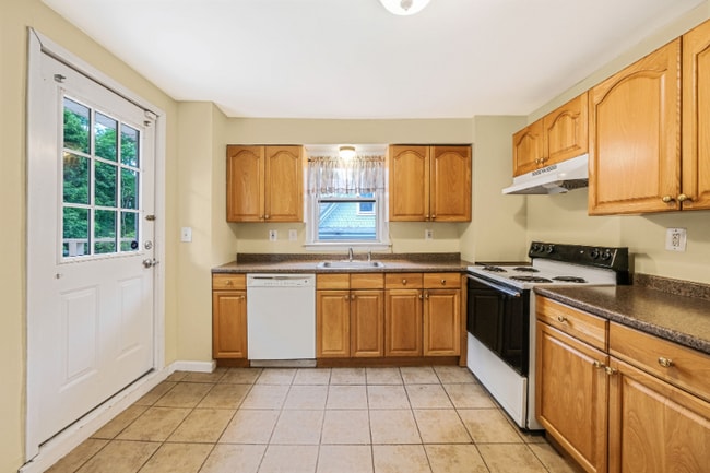 Photo - 483 New York Ave Unidad 2A