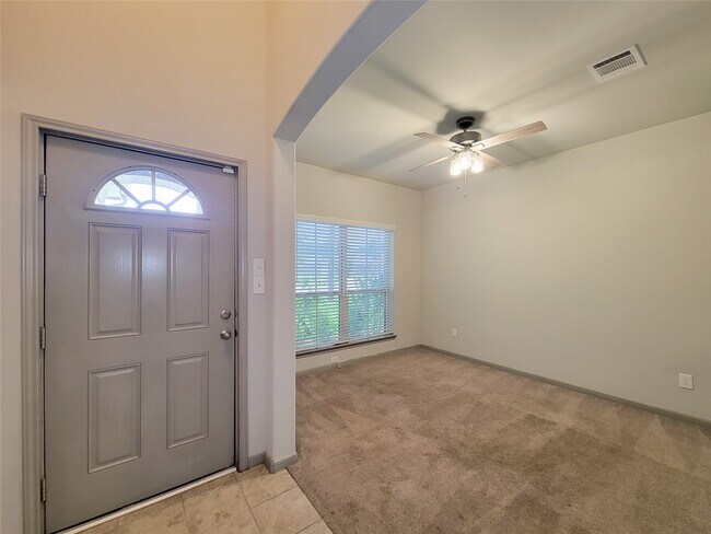 Photo - 15611 Jackie Robinson Rd