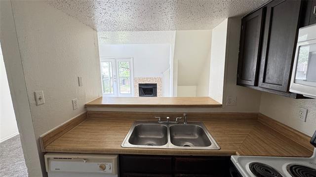 Photo - 9833 Walnut St Unit 201
