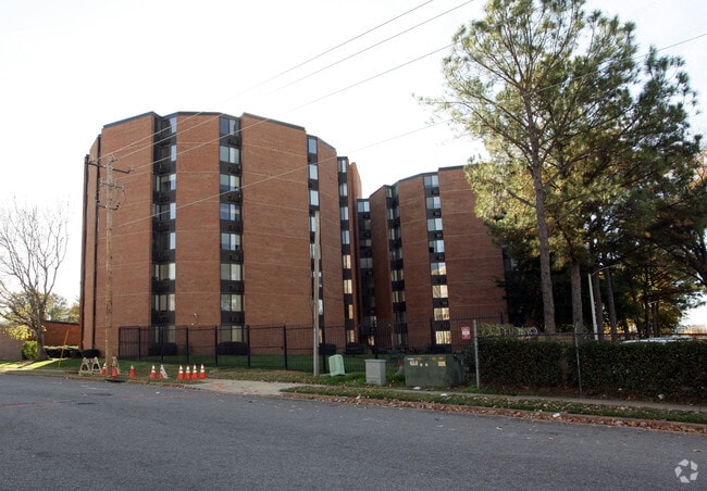 Memphis Towers Senior Living