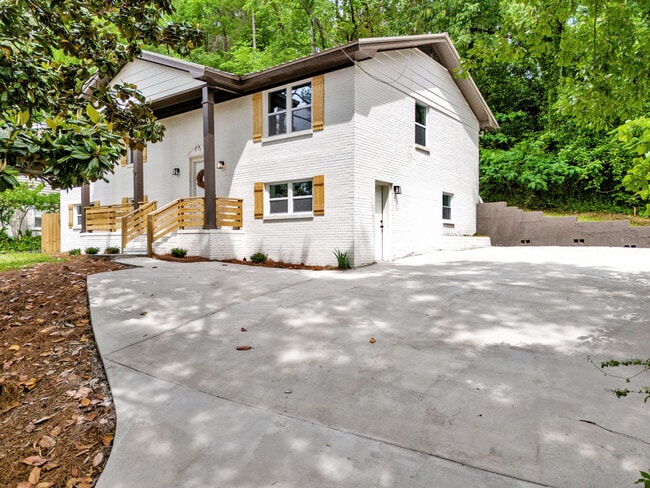 Photo - 917 S Forrest Dr