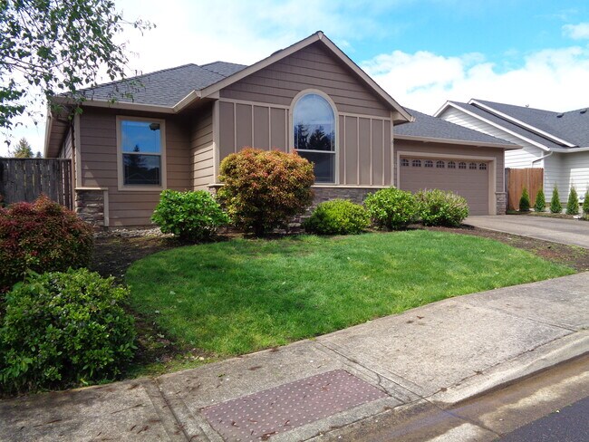 Photo - 6439 Robin Hood St SE