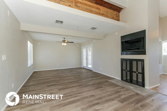 Photo - 8713 W Jefferson St