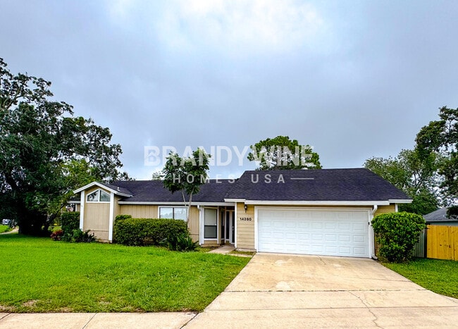 Building Photo - 14280 Falconhead Dr