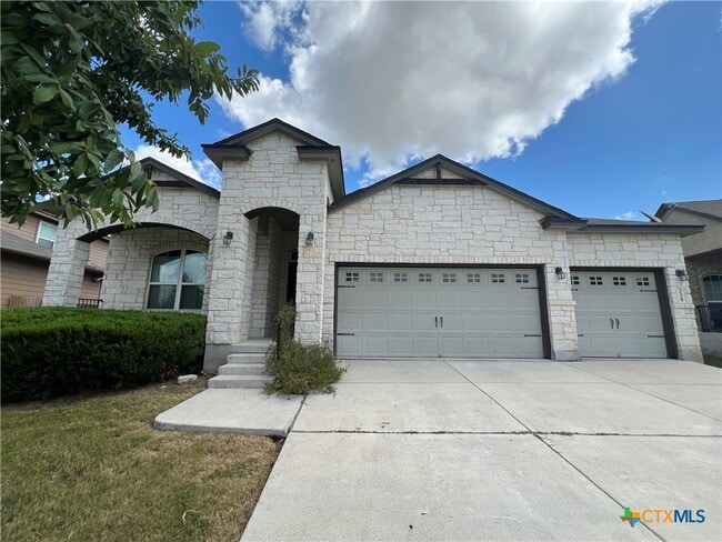 Building Photo - 338 Oak Creek Way