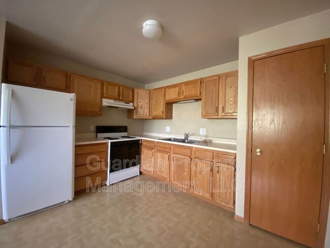 Photo - 1005 N Buchanan St