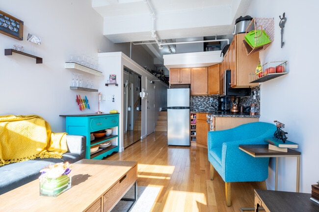 Photo - 12 Stoneholm St Unidad 316