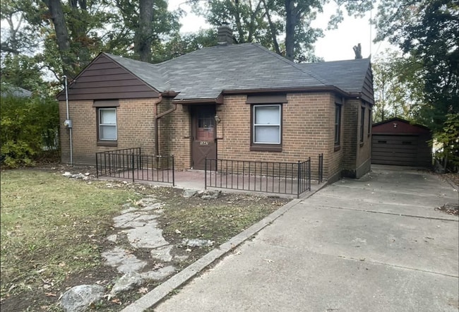 2 Bedroom, 1 bath home close to St. Mary's... - 2 Bedroom, 1 bath home close to St. Mary's...