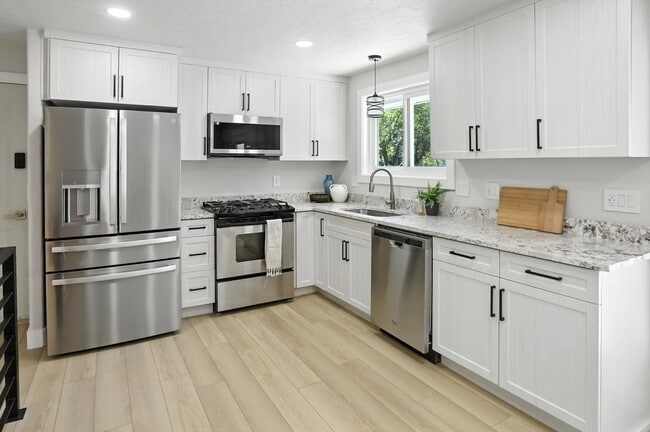 Photo - 8558 Harvard Park Dr