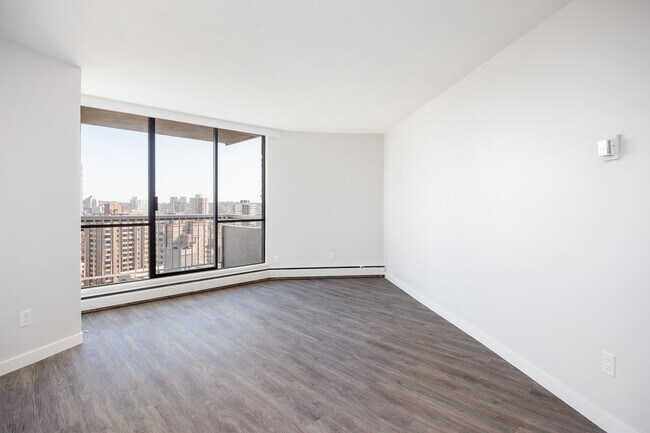 Photo - Hendry House Unit 01009