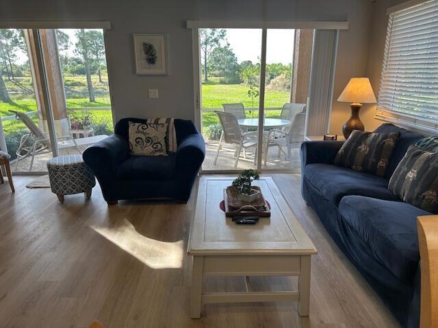 Photo - 8292 Mulligan Cir Unidad A