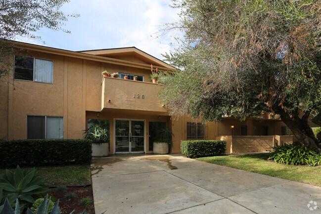 Photo - Vista Hills Apts
