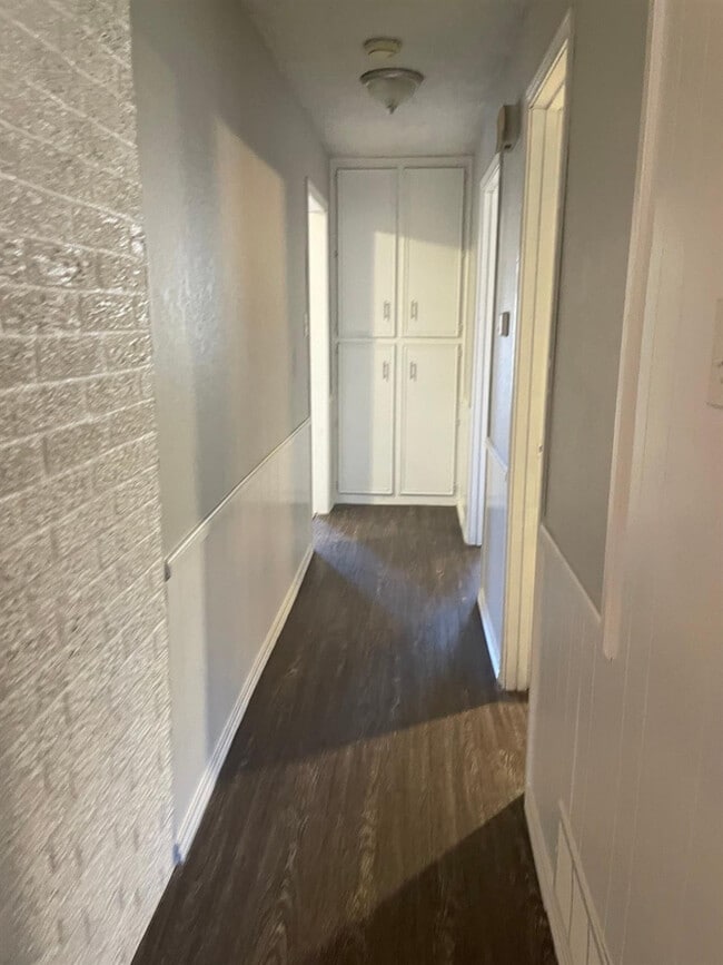 Photo - 6310 Quaker Ave