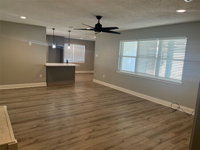 Photo - 5730 Old Lodge Dr