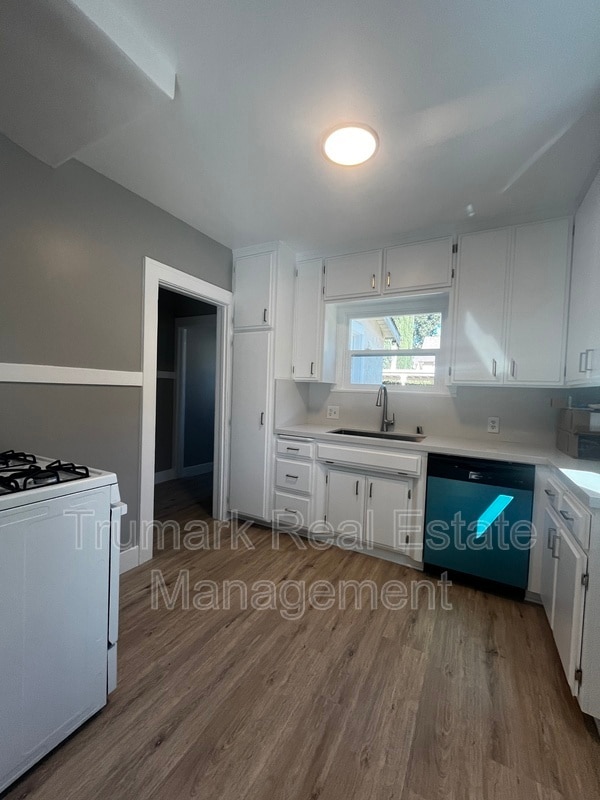 Photo - 1349 E Elizabeth St