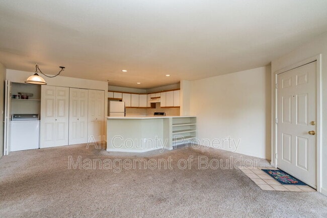 Photo - 33 S Boulder Cir Condo Unit 209