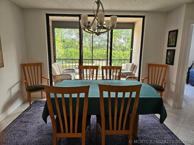 5147 Europa Dr Unit I